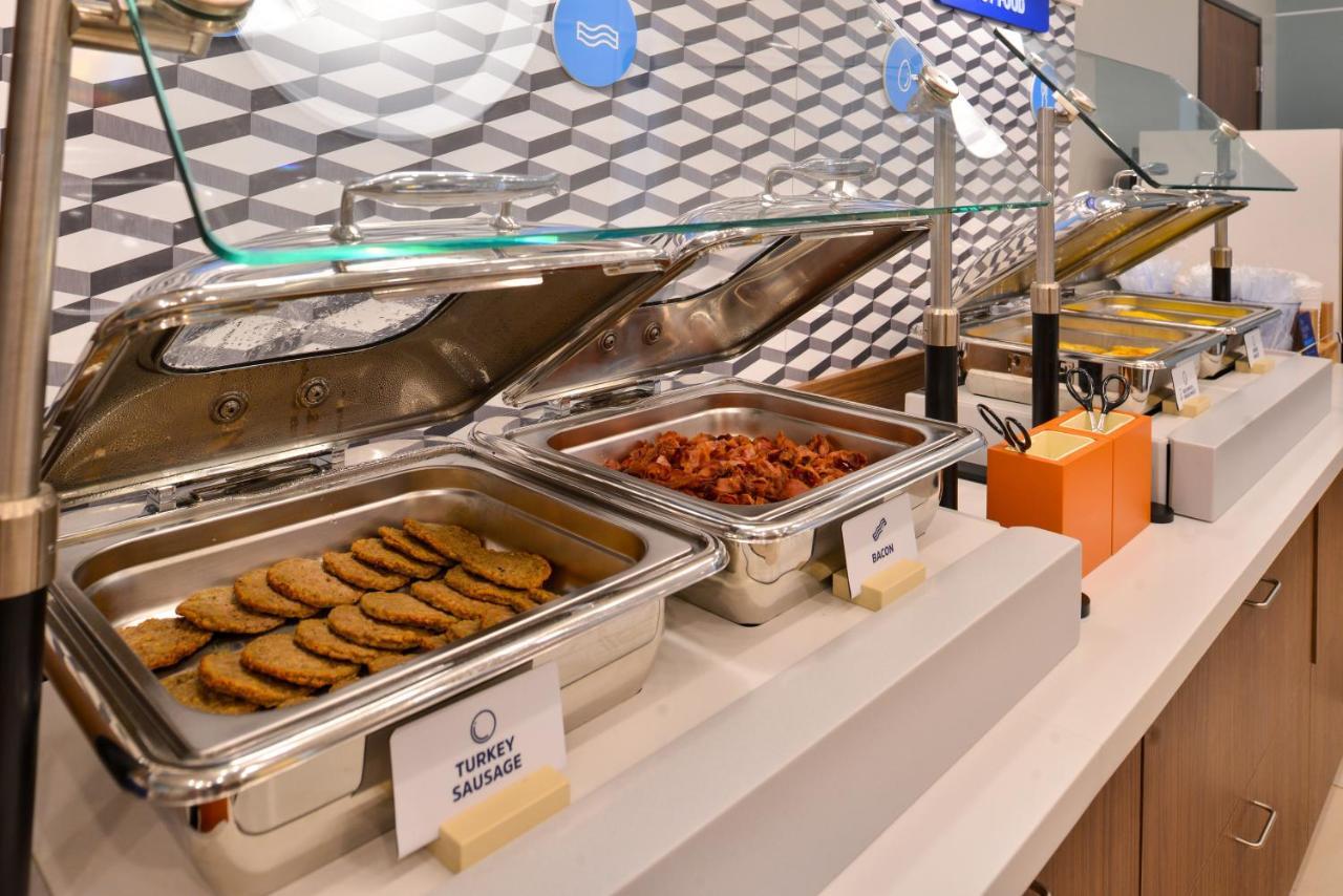 Holiday Inn Express Somerset By Ihg Exteriör bild
